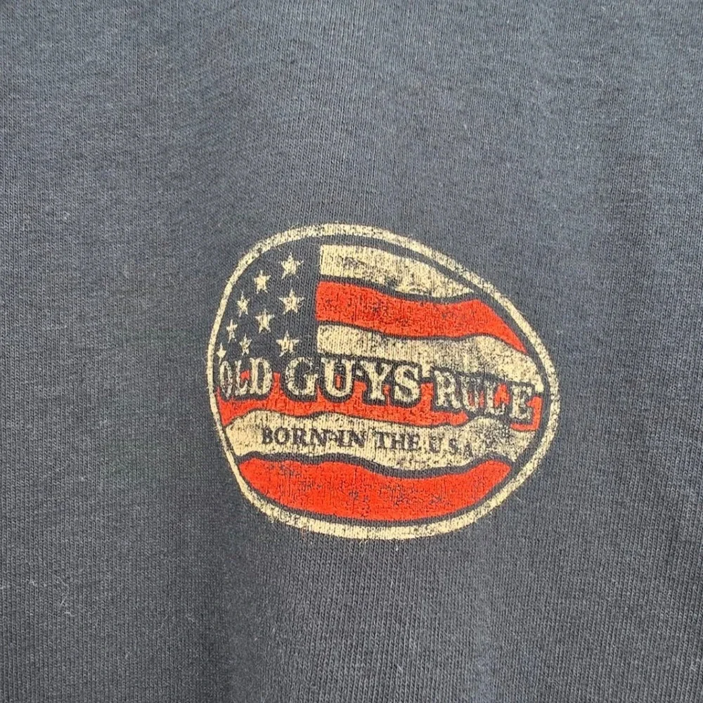 OLD GUYS RULE SHIRT MENS LARGE BLUE USA AMERICAN FLAG VINTAGE Y2K DAD FATHER EUC